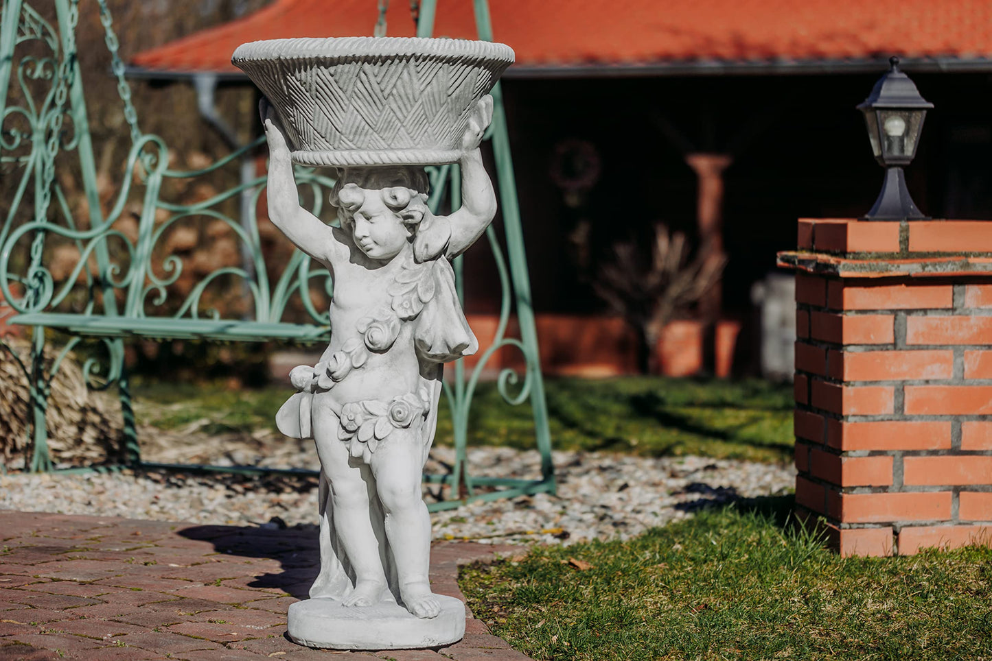 Gartenfigur Junge mit Pflanzschale – Steinguss, 107 cm, frostsicher & wetterfest, 13 L für Outdoor Deko
