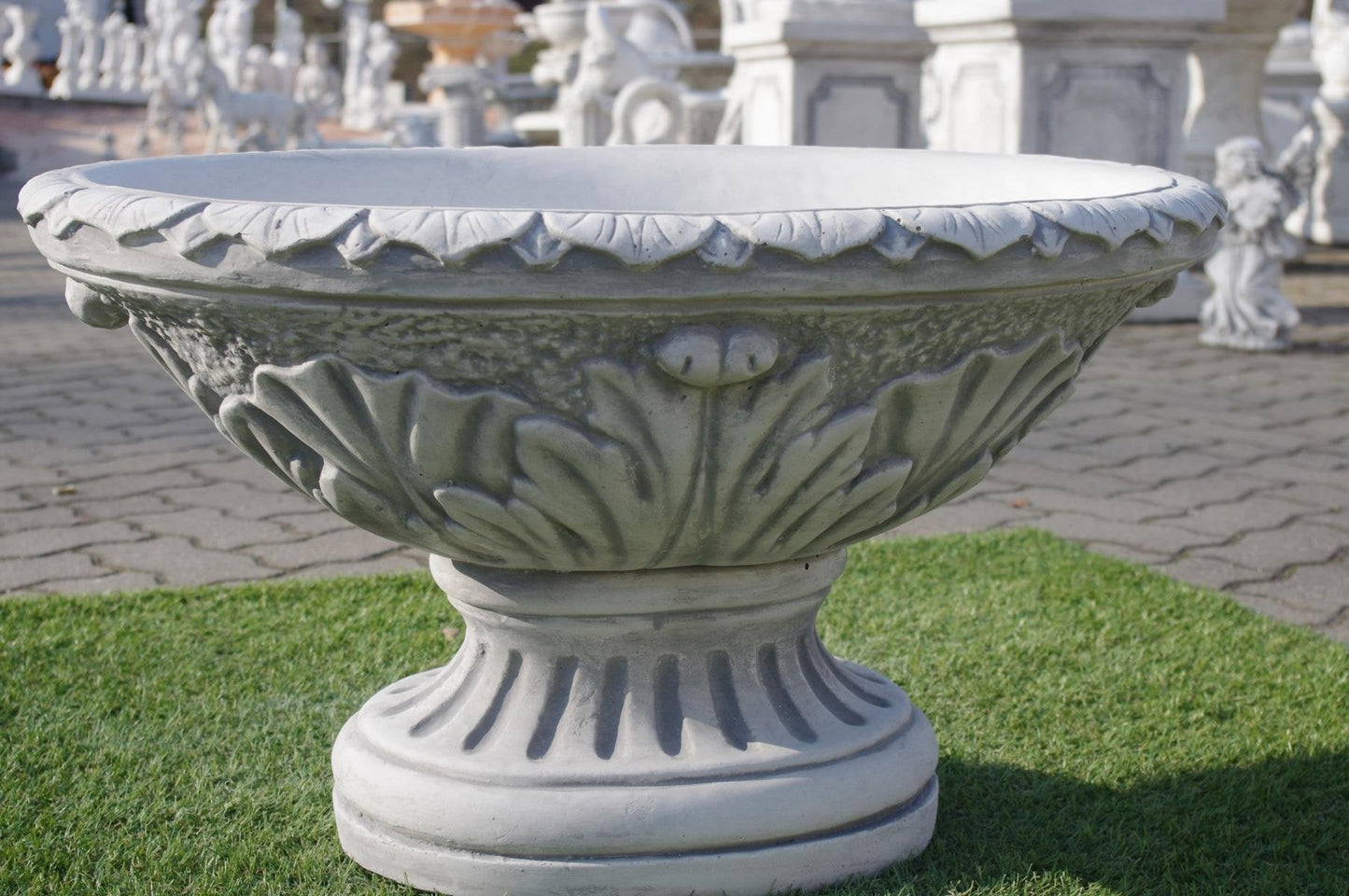 Ovale Pflanzschale Antik – XXL Pflanzkübel/Amphore, schwere Garten Deko, robust & wetterfest (124 kg)