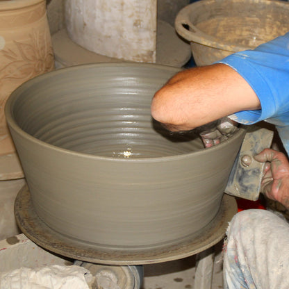 Terracotta Amphore Pflanzkübel 70 cm – handgefertigt, winterfest, dekorativer Pflanztopf für Innen & Außen